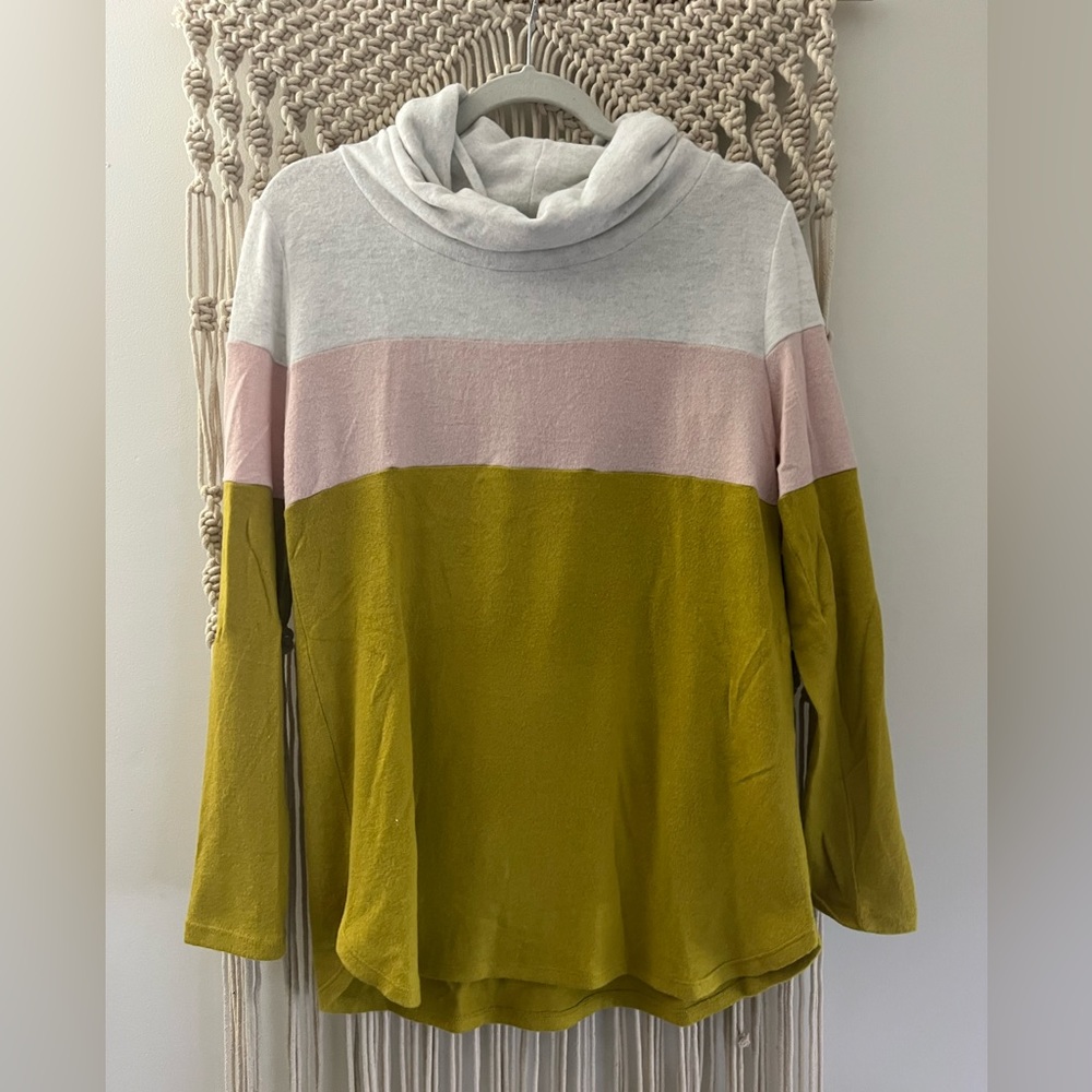 Market and spruce sweater